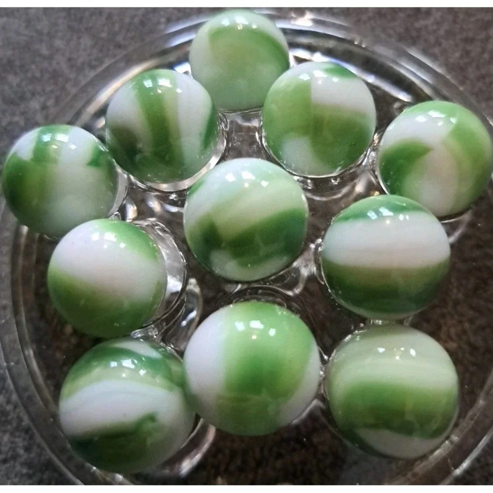 Vintage Marble King 1964 Marbles Lot Of 11 Greens‎